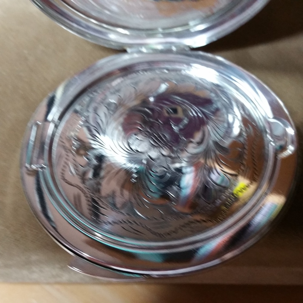 Antique Compact for powder - Picture 2 of 8